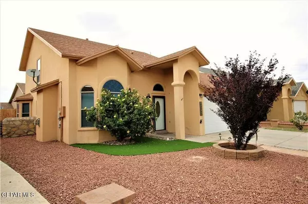 El Paso, TX 79924,6241 LOVEBIRD LN