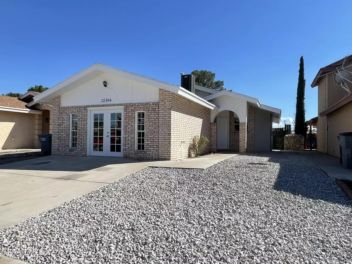 El Paso, TX 79938,12304 BILL MITCHELL DR