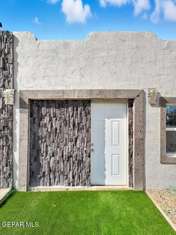 El Paso, TX 79907,261 COLUMBIA AVE