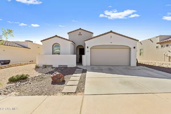 237 EMERALD SUN DR, El Paso, TX 79928