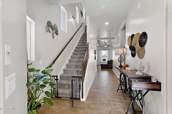 El Paso, TX 79928,927 Dewsbury WAY