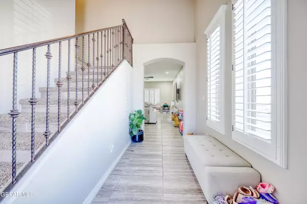 El Paso, TX 79911,2163 ENCHANTED BROOK DR