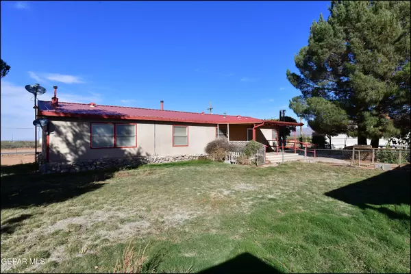 Las Cruces, NM 88012,7950 ONYX CT