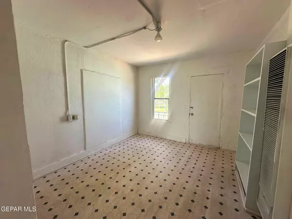 El Paso, TX 79901,1001 S Florence ST #08