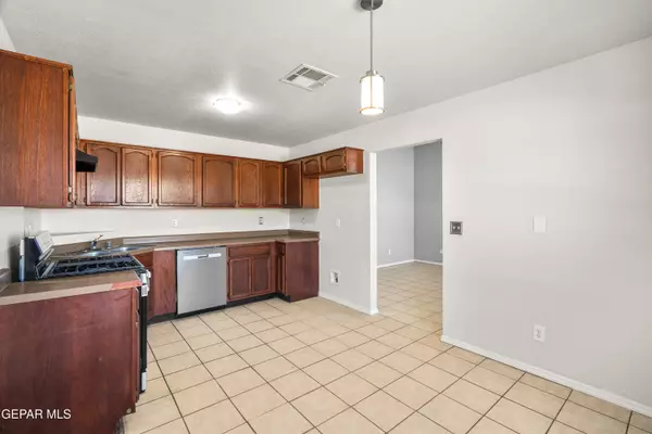 El Paso, TX 79938,14064 TIERRA VENADO DR