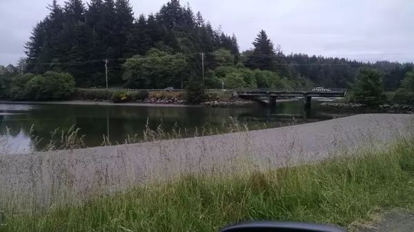 Waldport, OR 97394,720 NE Mill ST