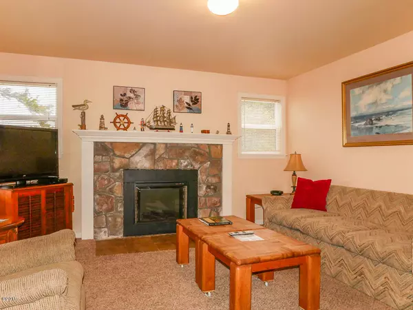 Waldport, OR 97394,780 SW Pacific Coast HWY