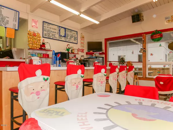 Waldport, OR 97394,285 NW Hwy 101