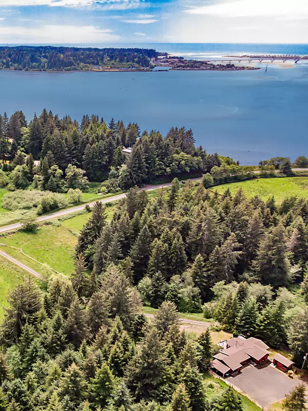 Waldport, OR 97394,3021 N Bayview RD