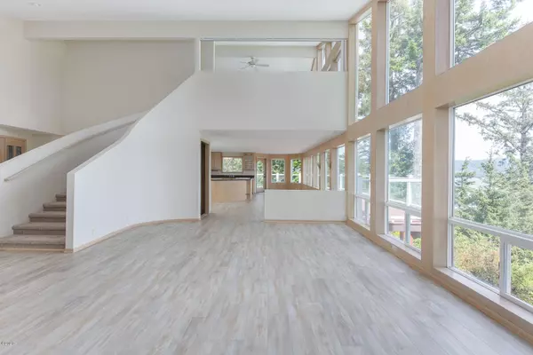 Waldport, OR 97394,769 NW Highland DR