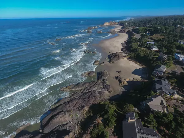 Seal Rock, OR 97376,1566 James ST