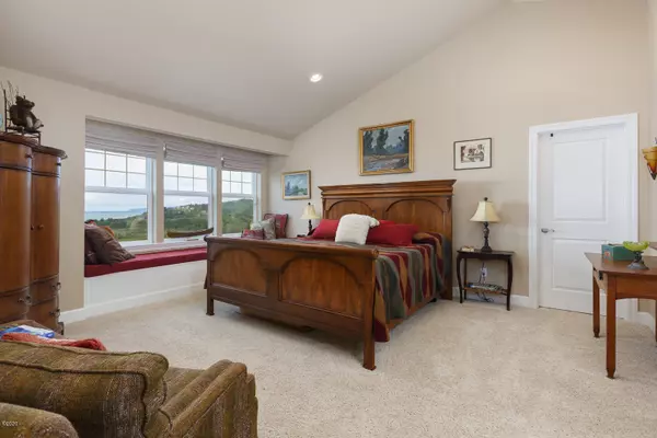 Neskowin, OR 97149,47350 Beach Hill CT