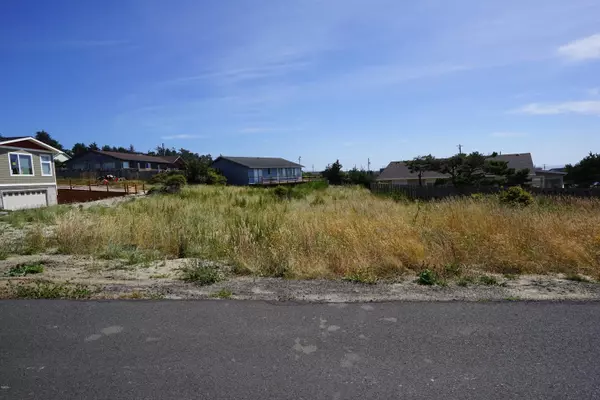 Waldport, OR 97394,1909 NW Cunard ST