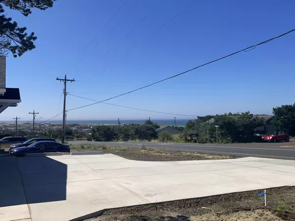 Waldport, OR 97394,1909 NW Bayshore DR