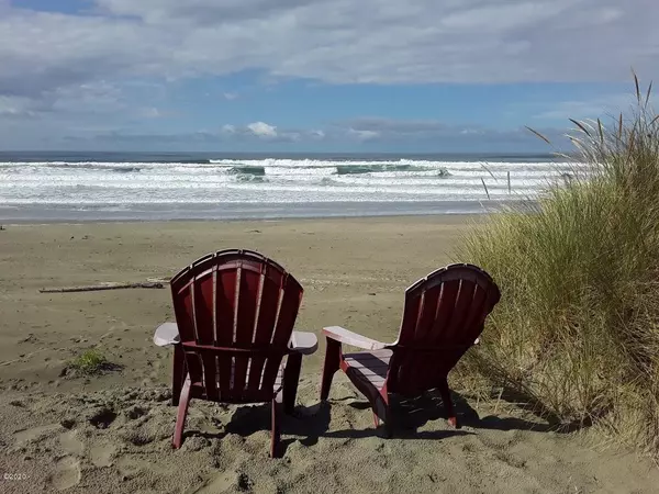 Waldport, OR 97394,1518 NW Oceania DR