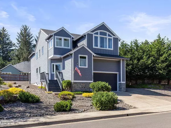 5801 NE Voyage WAY, Lincoln City, OR 97367