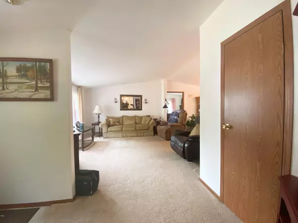 Waldport, OR 97394,1730 SE Keiski LN