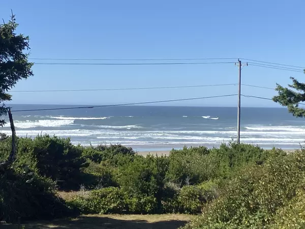 Waldport, OR 97394,1240 Whitecap DR