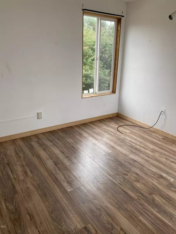 Waldport, OR 97394,2314 NW Convoy WAY