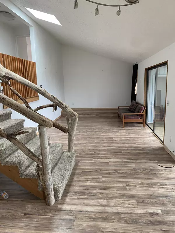 Waldport, OR 97394,2314 NW Convoy WAY