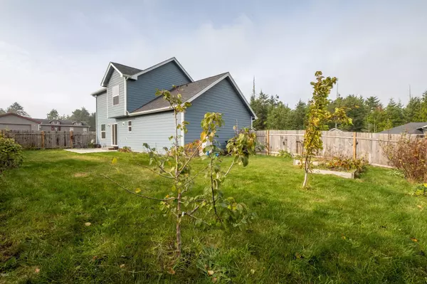 Waldport, OR 97394,375 SW Wedge DR