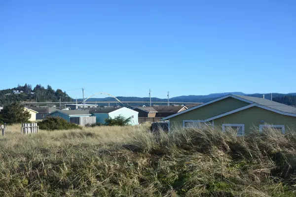 Waldport, OR 97394-9444,2010 NW Seaview DR