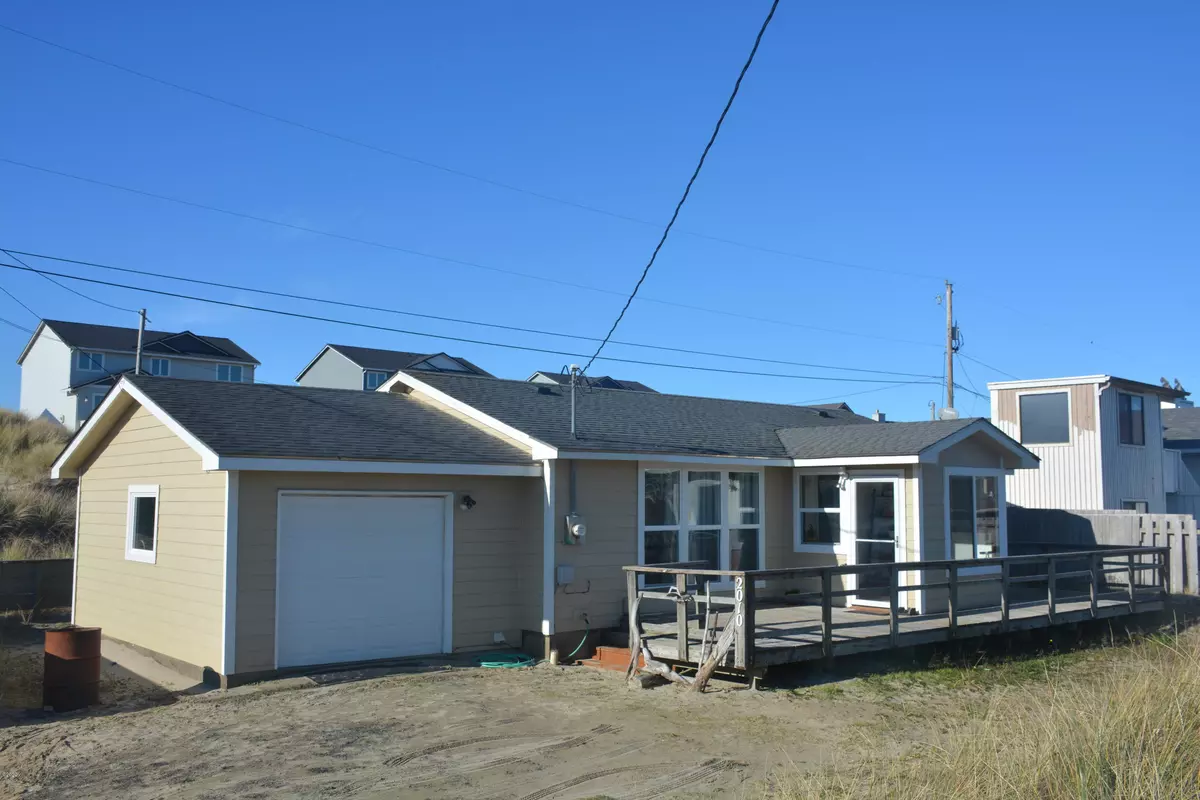 Waldport, OR 97394-9444,2010 NW Seaview DR