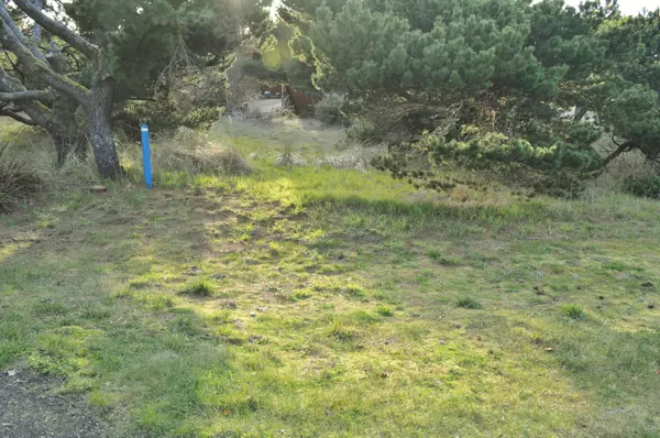 Waldport, OR 97394,3702 NW Hidden Lake DR