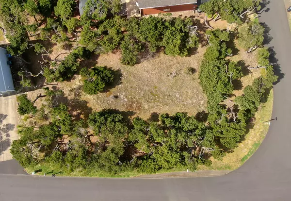 Waldport, OR 97394,3702 NW Hidden Lake DR