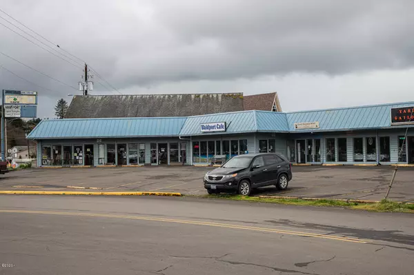 440 NE Commercial ST, Waldport, OR 97394