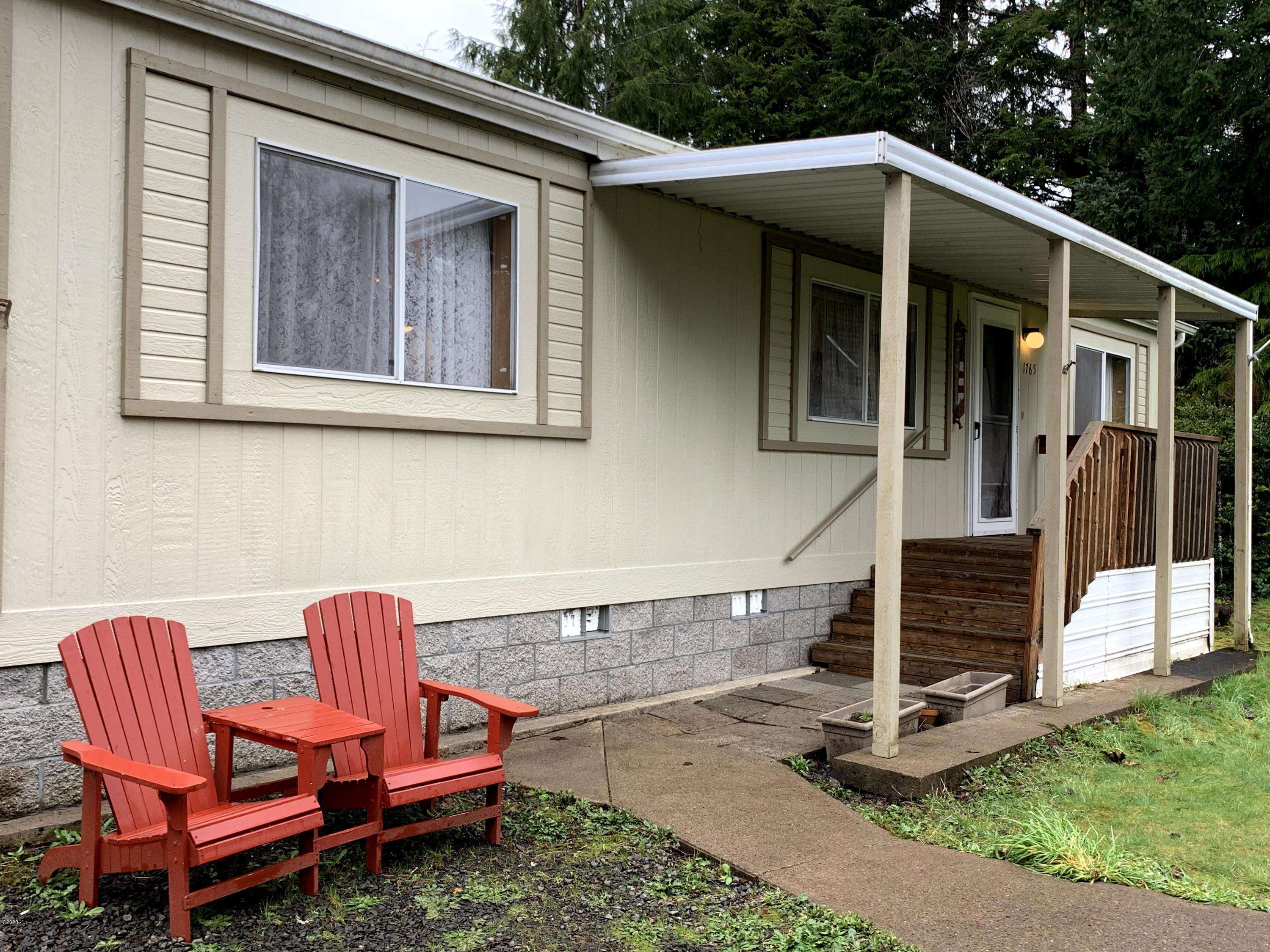 Waldport, OR 97394,1765 SE Keiski LN