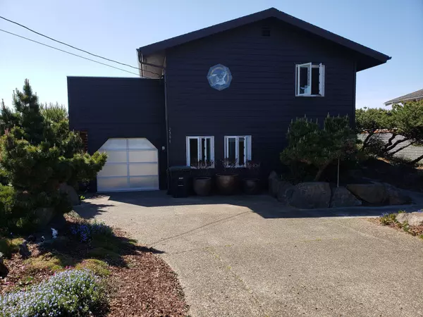 Waldport, OR 97394,2306 NW Oceania DR