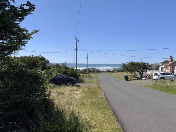 Waldport, OR 97394,1913 NW Cruiser ST