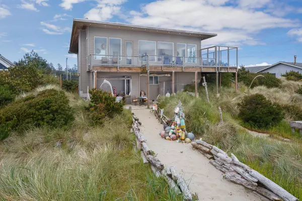 Waldport, OR 97394,1110 NW Oceania DR