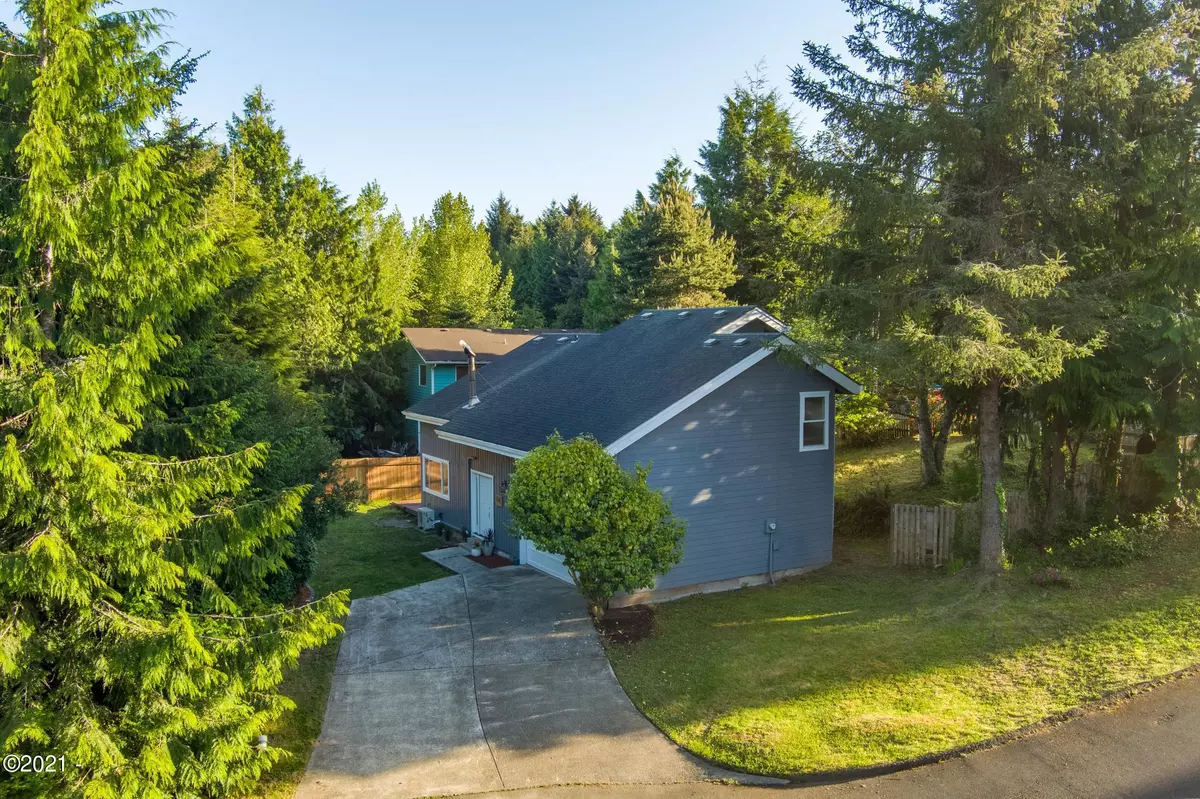 Waldport, OR 97394,765 SW Norwood Park PL