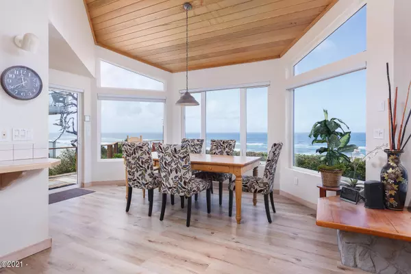 Lincoln City, OR 97367,5109 NW Jetty AVE