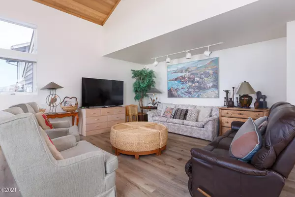 Lincoln City, OR 97367,5109 NW Jetty AVE