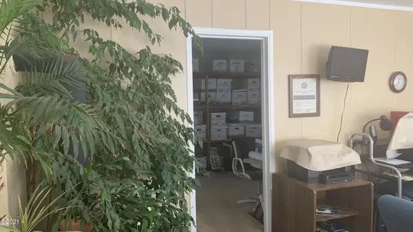 Waldport, OR 97394,1278 SW Southmayd LN