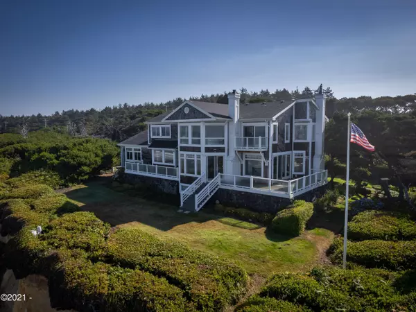 11960 NW Short ST, Seal Rock, OR 97376