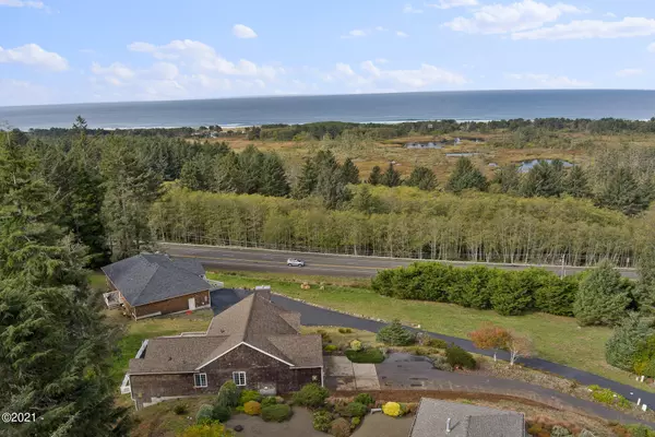 Neskowin, OR 97149,5935 Pacific Overlook DR