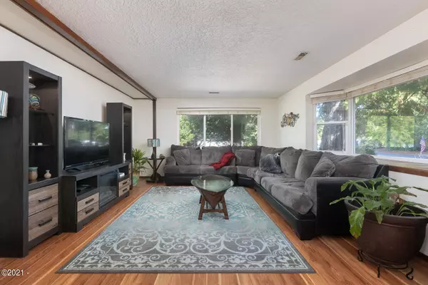 Lincoln City, OR 97367,510 Seagrove LOOP