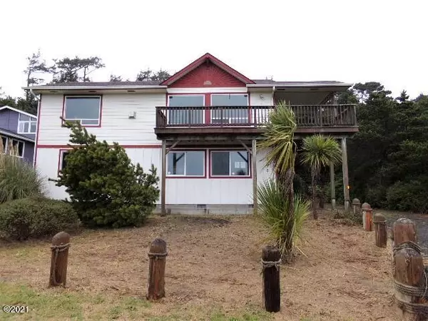 1905 NW Parker AVE, Waldport, OR 97394