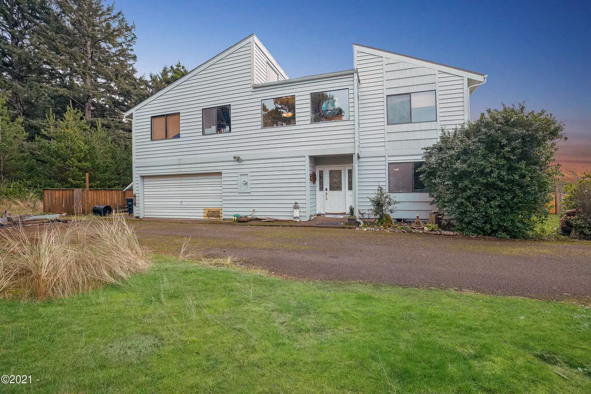 Waldport, OR 97394,3513 NW Hidden Lake DR