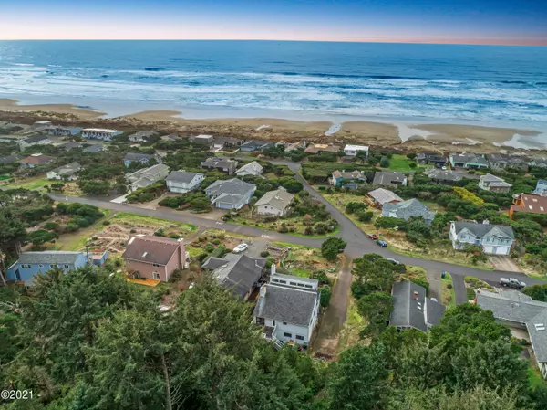 Waldport, OR 97394,3513 NW Hidden Lake DR