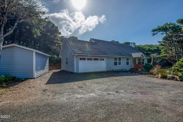 Waldport, OR 97394,1321 SW Seawoods