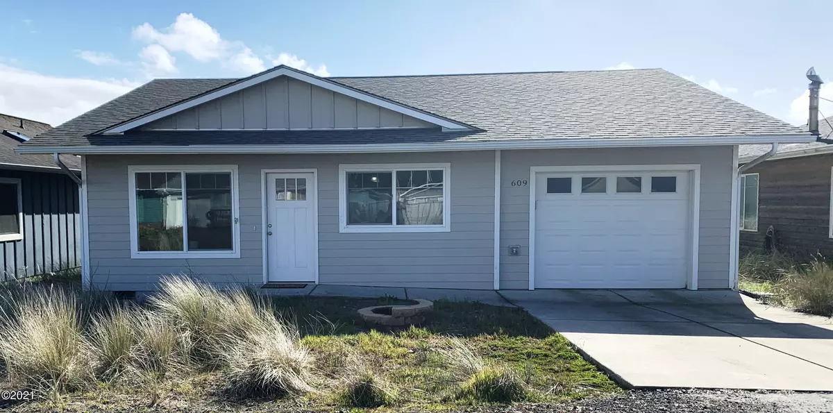 Waldport, OR 97394,609 NW Inn WAY