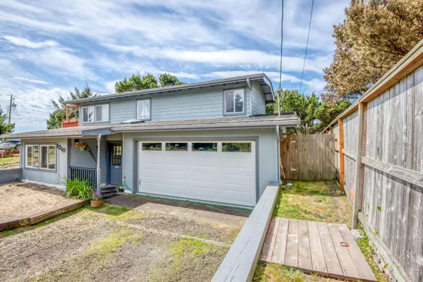 Waldport, OR 97394,1210 NW Bayshore DR