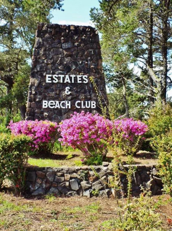 Waldport, OR 97394,1918 NW Cockleshell ST