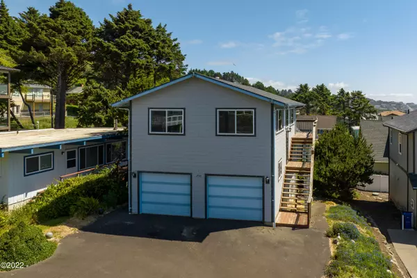 1910 NE 68th ST, Lincoln City, OR 97367