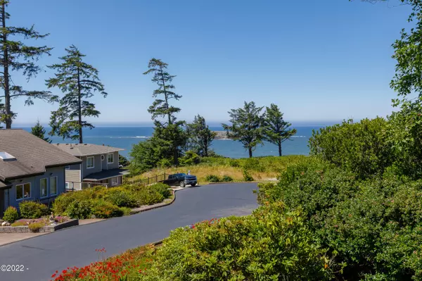 Otter Rock, OR 97369,204 Sea Crest PL